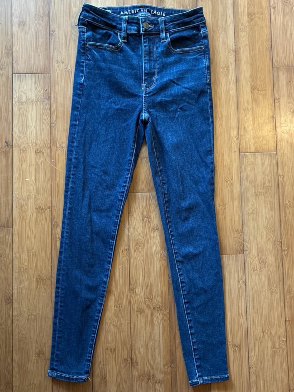 American Eagle Outfitters dark wash skinny jeans